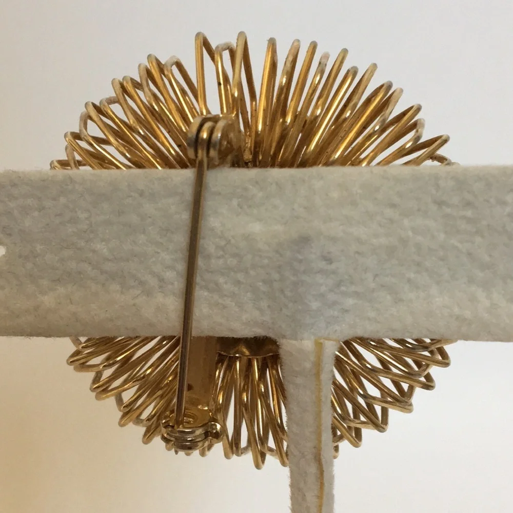 Unique Brooch with Prong-set Center pearl